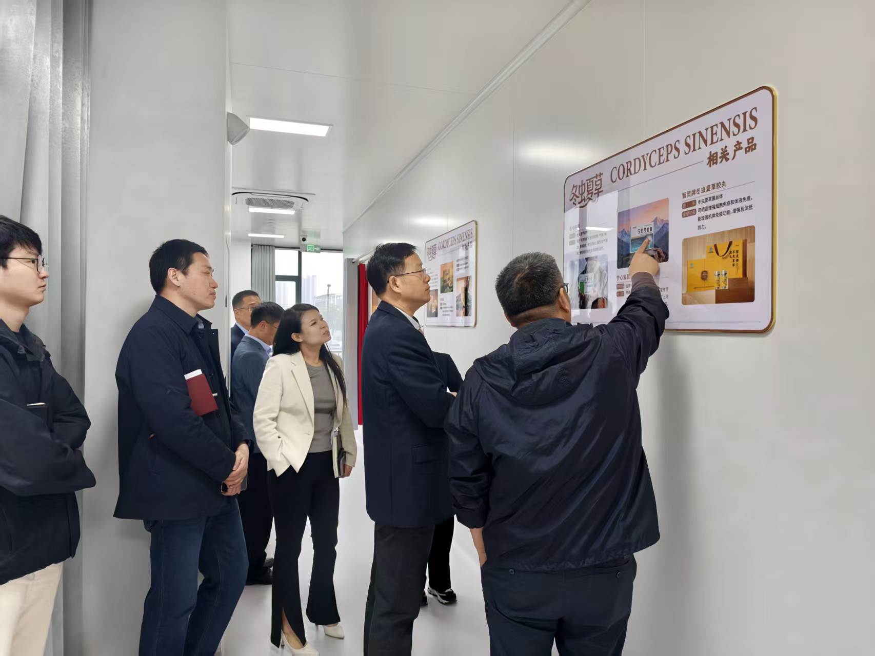 包河区委书记周天斌莅临首页-澳门(金沙)官网网站首页调研指导工作！